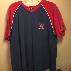 Tommy Jeans t!